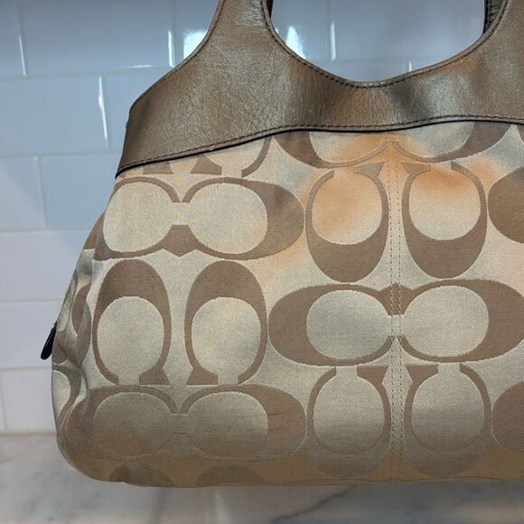 Coach Bag Purse Handbag Y2K Lexi Signature Sateen Soho Shoulder Bag Pocketbook - Picture 4 of 16